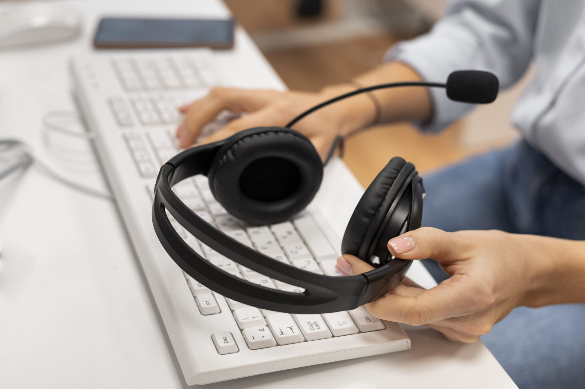 How Can I Create My Own Call Center?